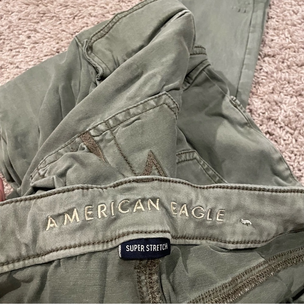 American eagle hi rise jeggings green size 4 inseam 27” - Picture 3 of 7